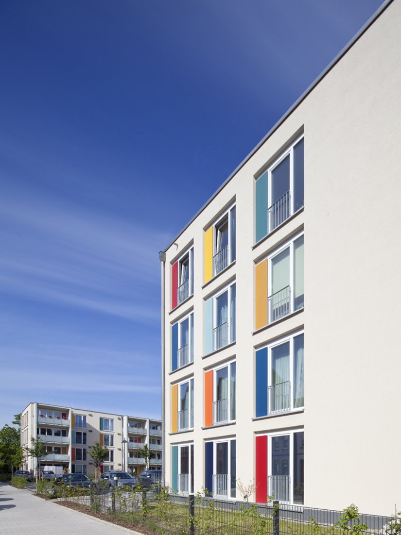 Die erste Klimaschutzsiedlung in Nordrhein-Westfalen verbindet höchste Energieeffizienz im Passivhausstandard mit anspruchvoller Architektur.