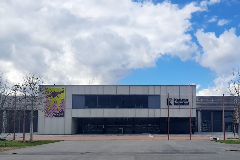 Karlstorbahnhof
